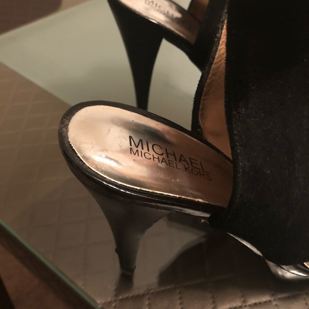 Michael Kors Heels!!!! - Picture 4 of 6